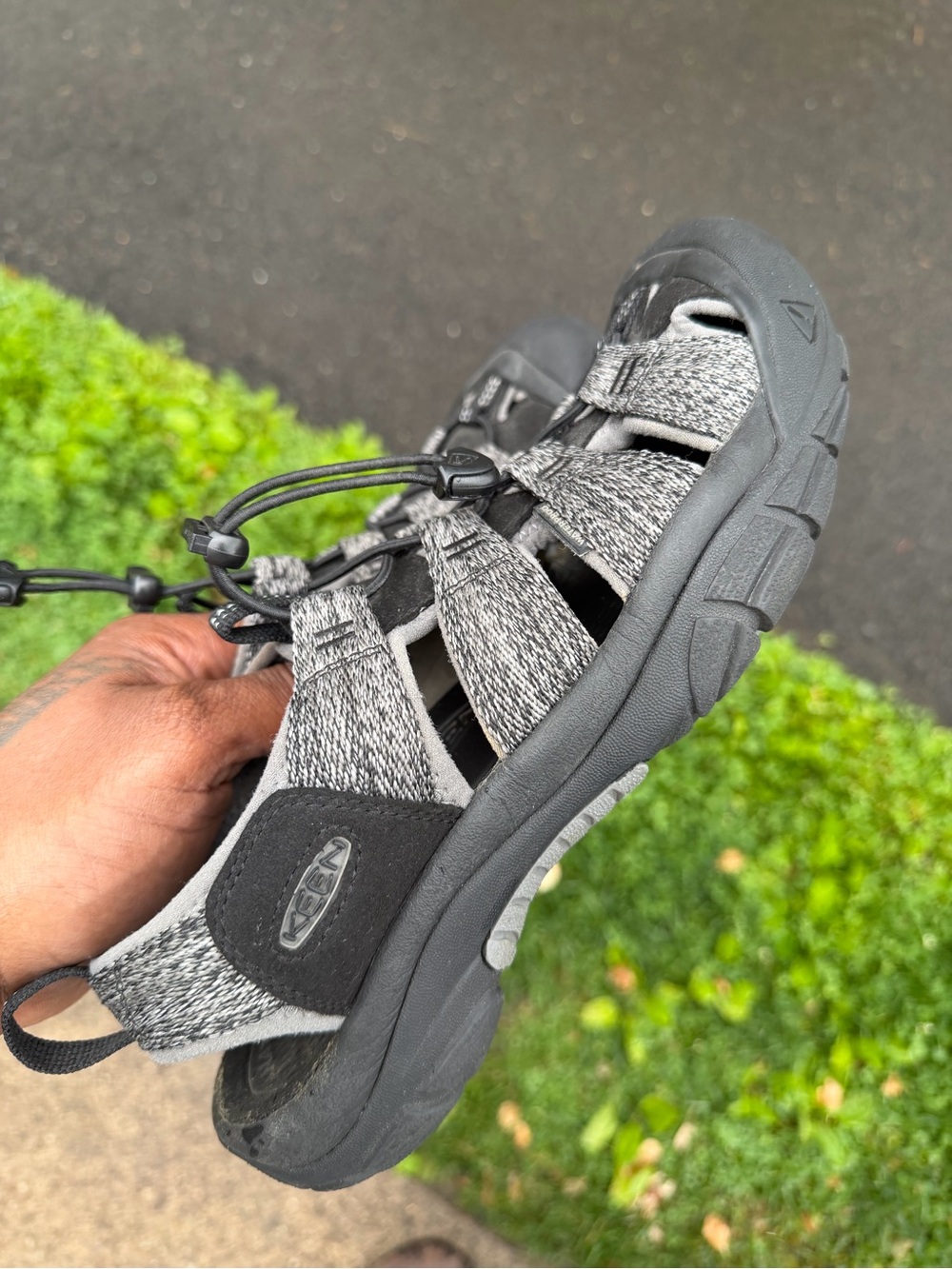 Keen Newport H2 womens size 9
